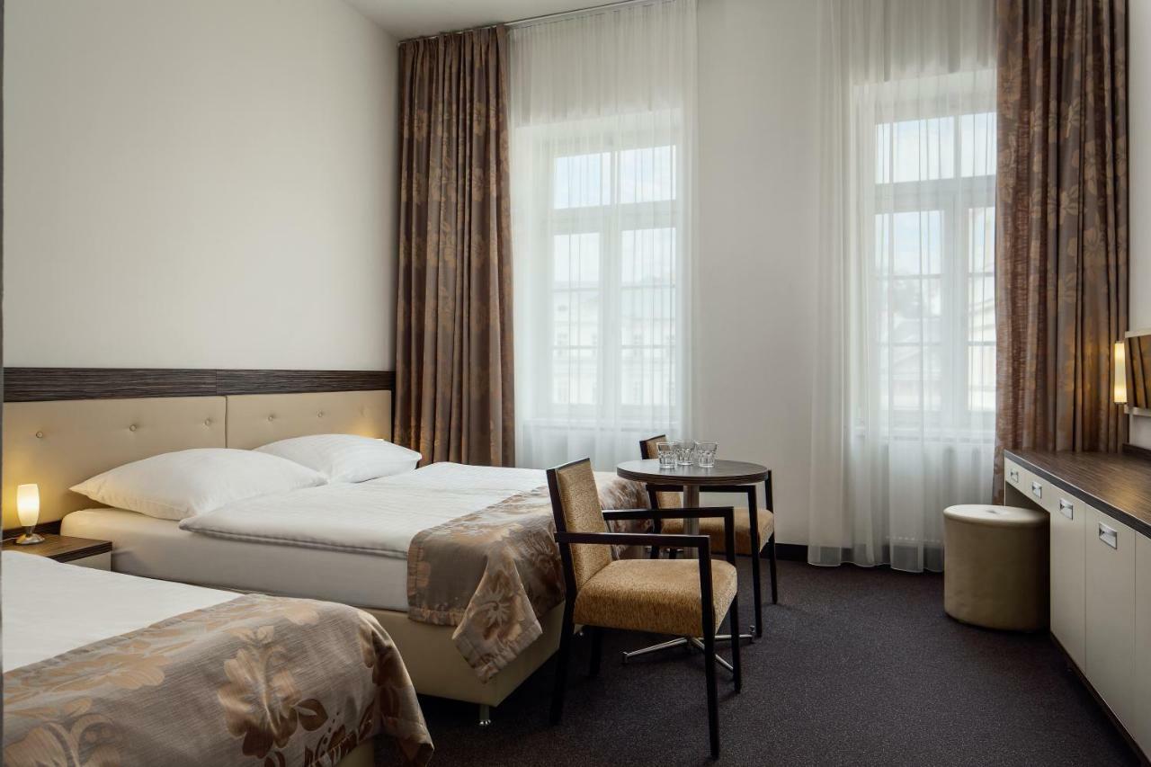 Hotel Malta カルロヴィ・ヴァリ エクステリア 写真